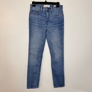 Aritzia Denim Forum The Lola Mid Rise Skinny Jeans Medium Blue Sz 27